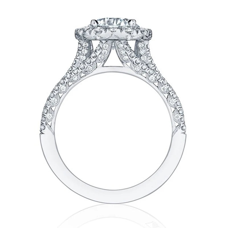 Huitan cubic zirconia ring for women. Luxury style for engagement or parties.