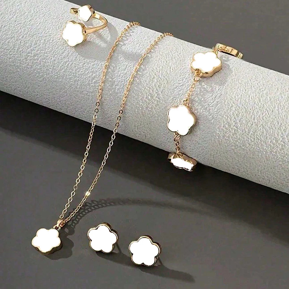 3PCS Clover Flower Jewelry Set for Women.