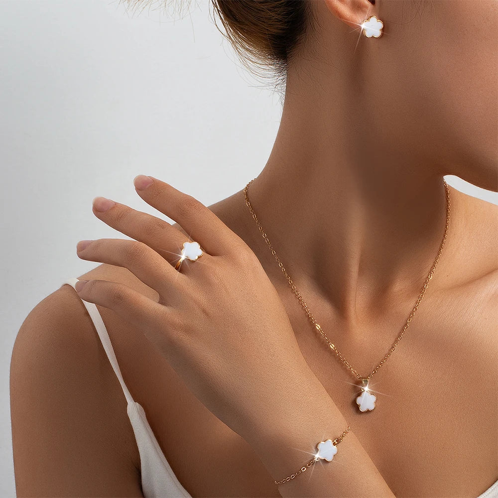 3PCS Clover Flower Jewelry Set for Women.