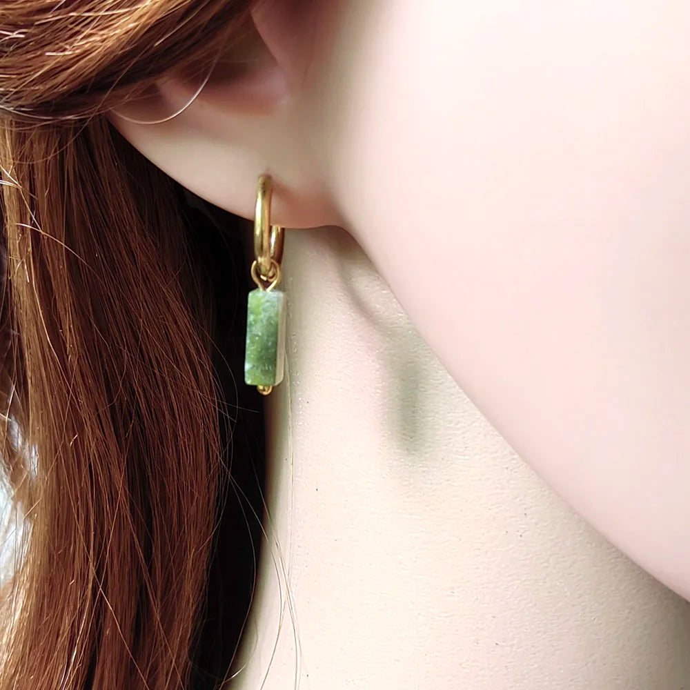 HUIDANG square hoop earrings with natural stones. Elegant design with a refined finish