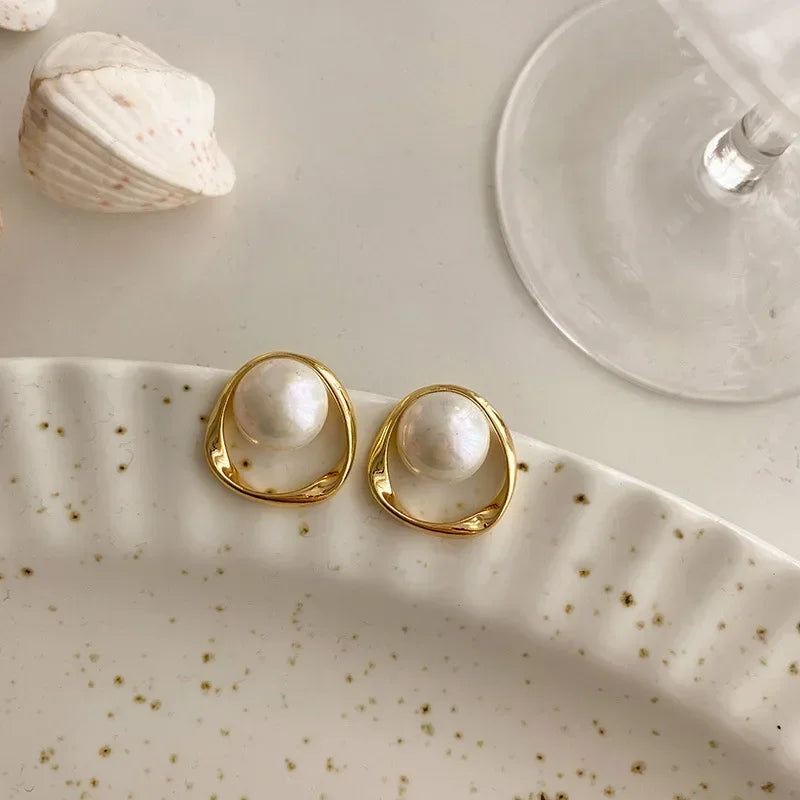 Gold Imitation Pearl Round Stud Earrings for Women