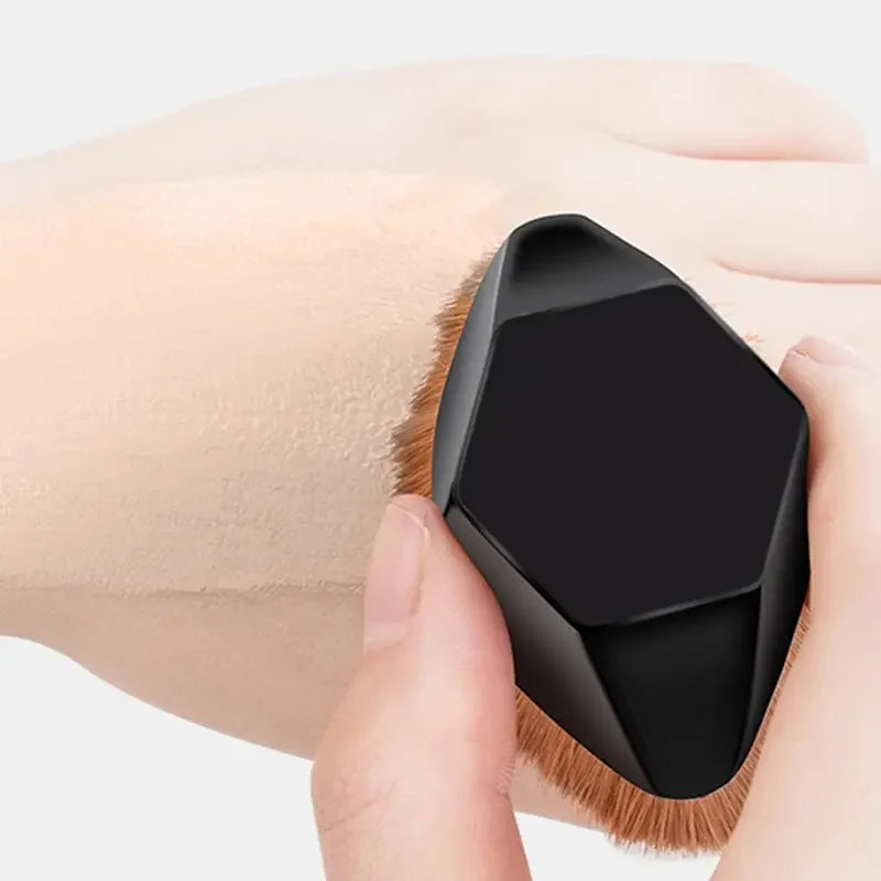 CNKESS Magic Foundation Brush – Easy to Carry