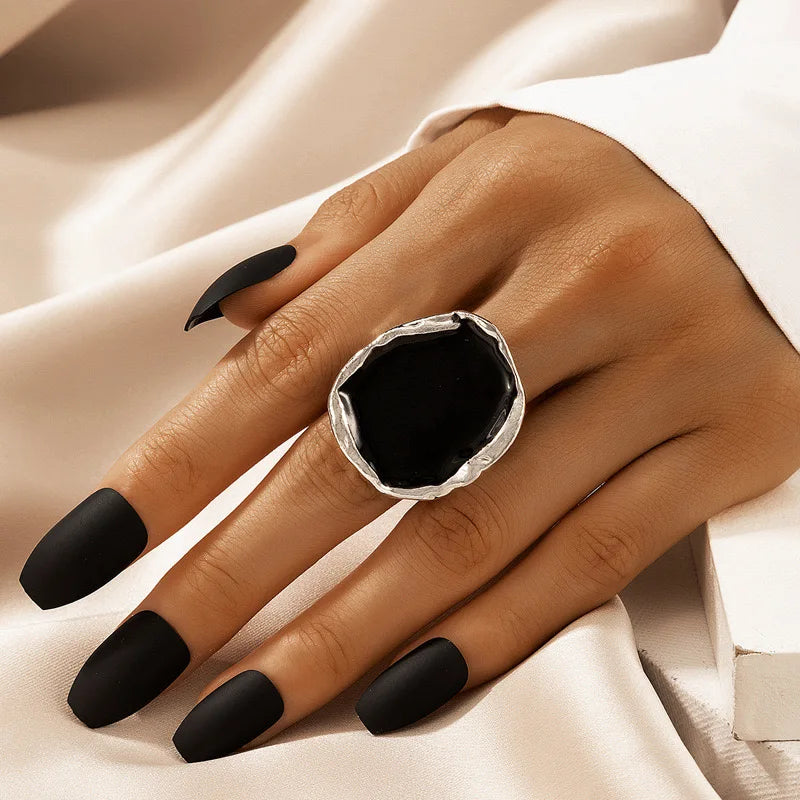 Stylish Bohemian Black Stone Ring – Unisex Fashion