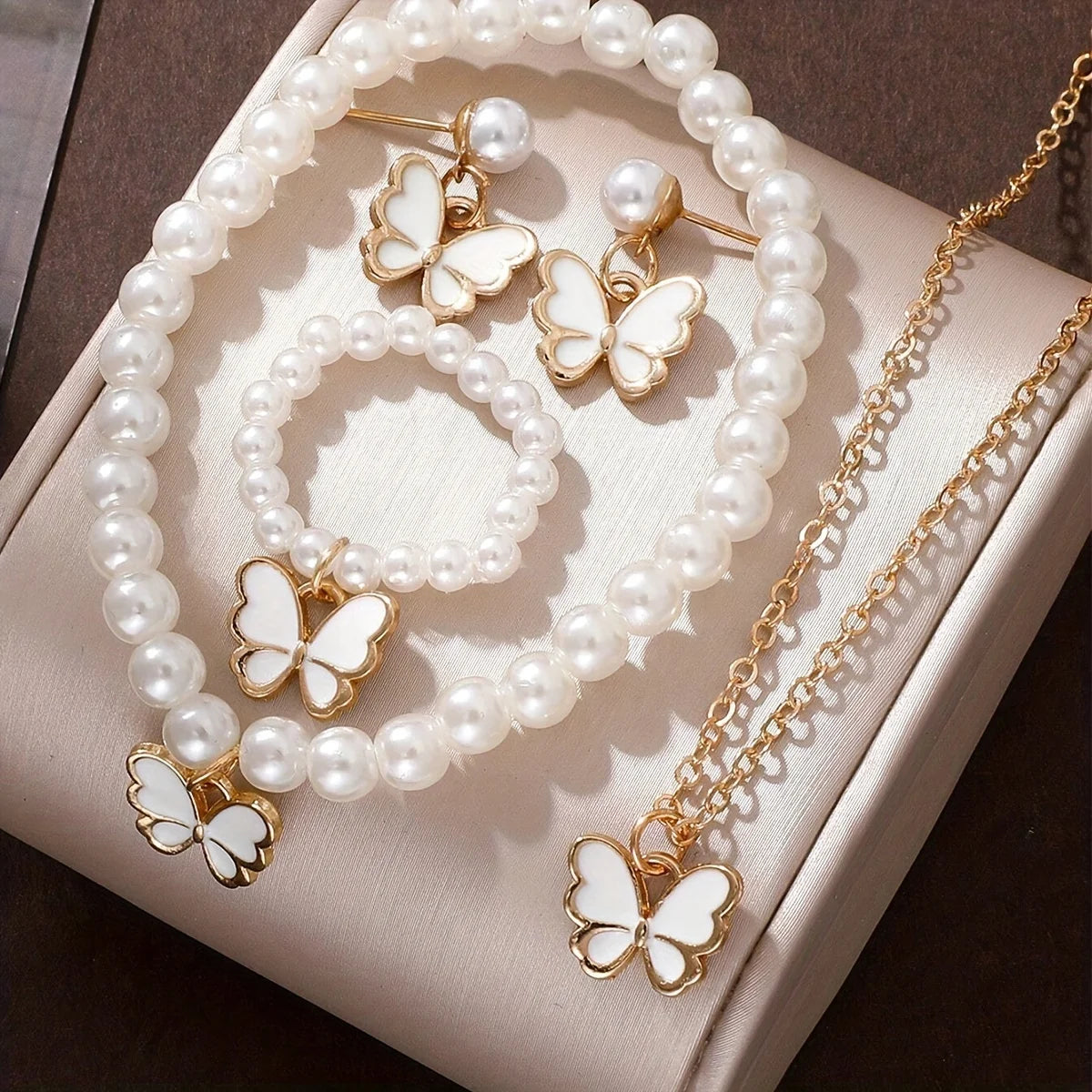 3PCS Clover Flower Jewelry Set for Women.