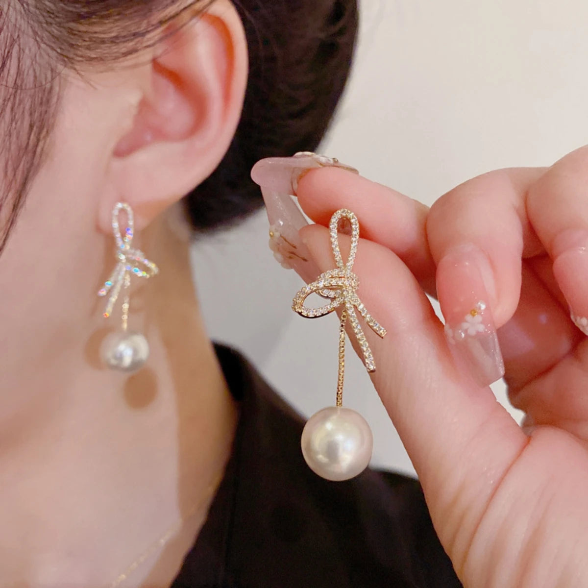 Elegant Pearl & Crystal Long Tassel Earrings Classic Wedding Style.