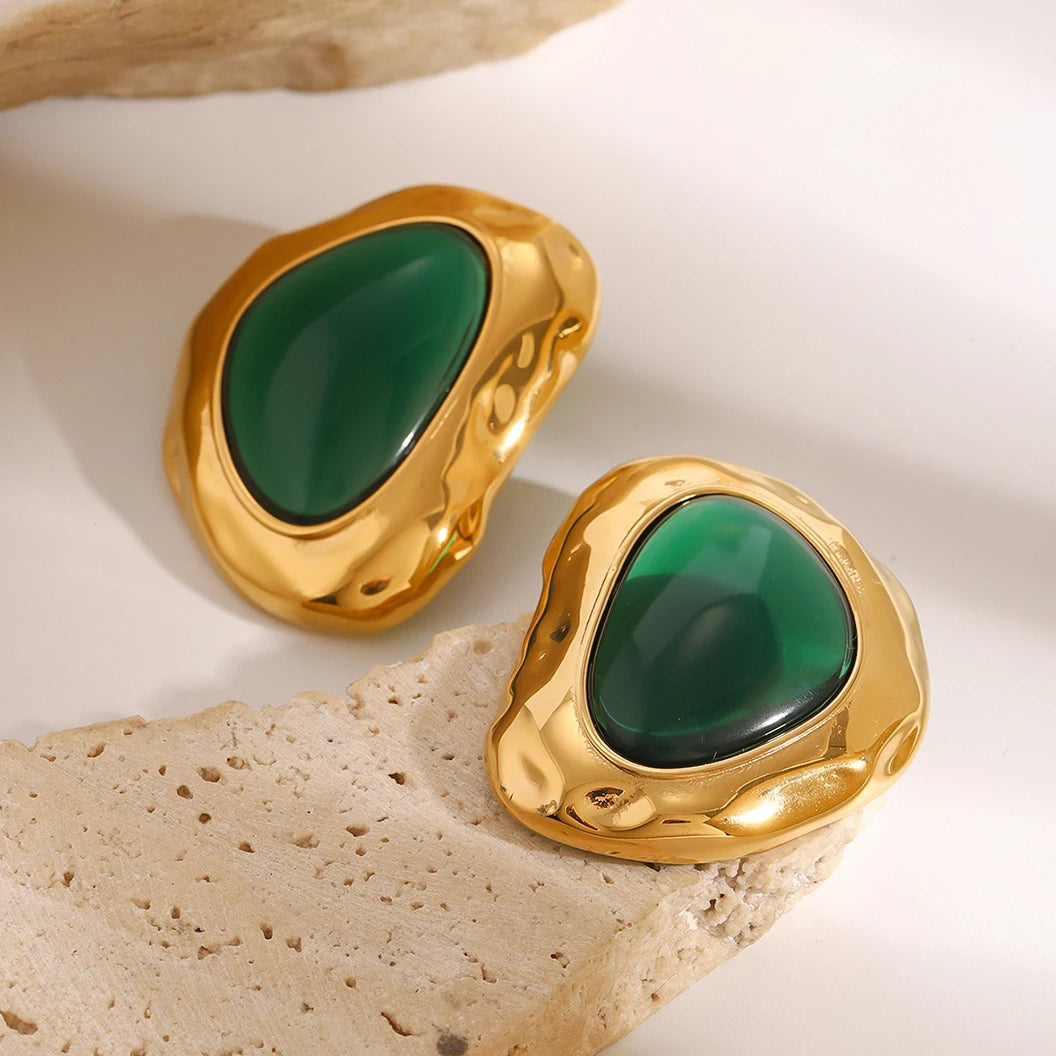 Retro Green Folded Metal Earrings  Bold Statement for Women.