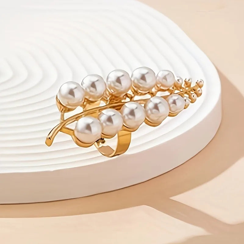 Irregular Pearl Leaf Open Ring Elegant Women’s Accessory.