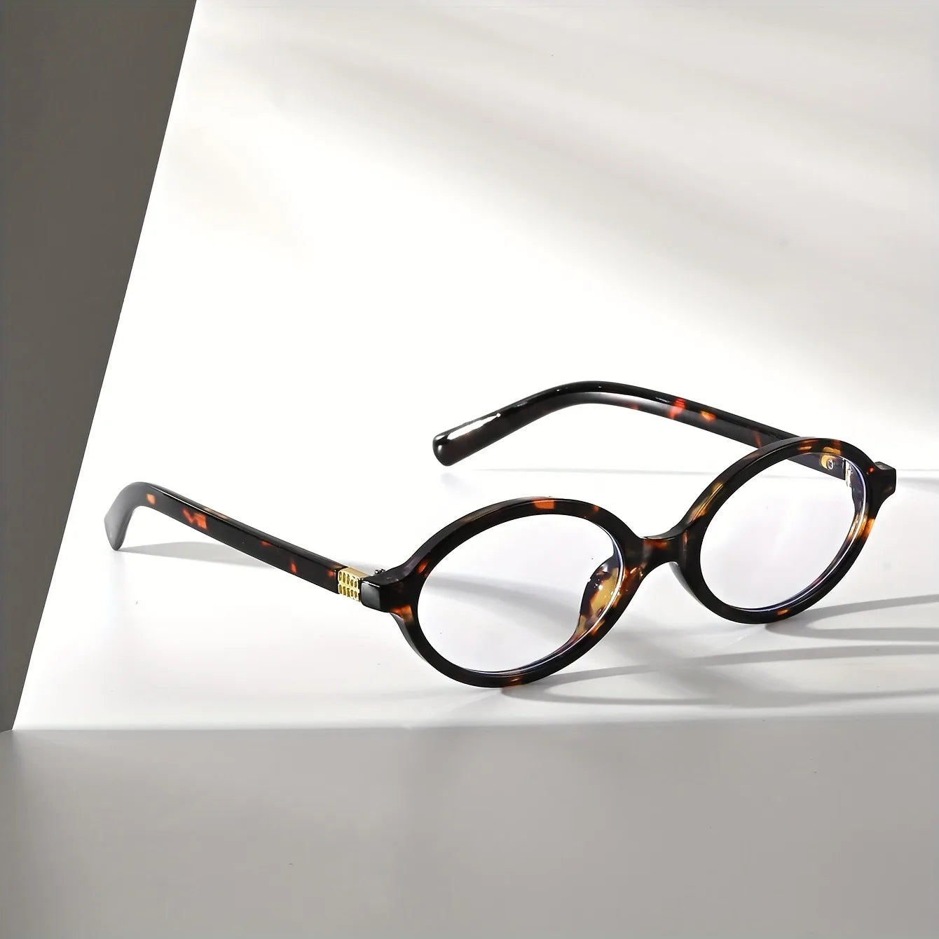 Retro oval PC glasses. Unisex, small-face fit, perfect for everyday indoor use