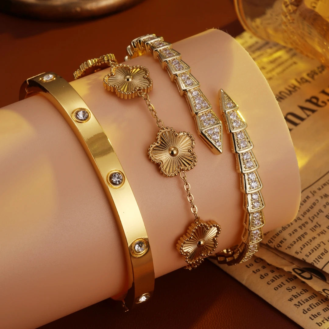 2PCS French Clover Bracelets Hot Selling Jewelry Gift