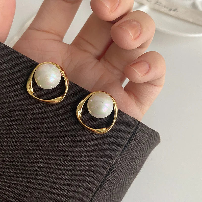 Gold Imitation Pearl Round Stud Earrings for Women