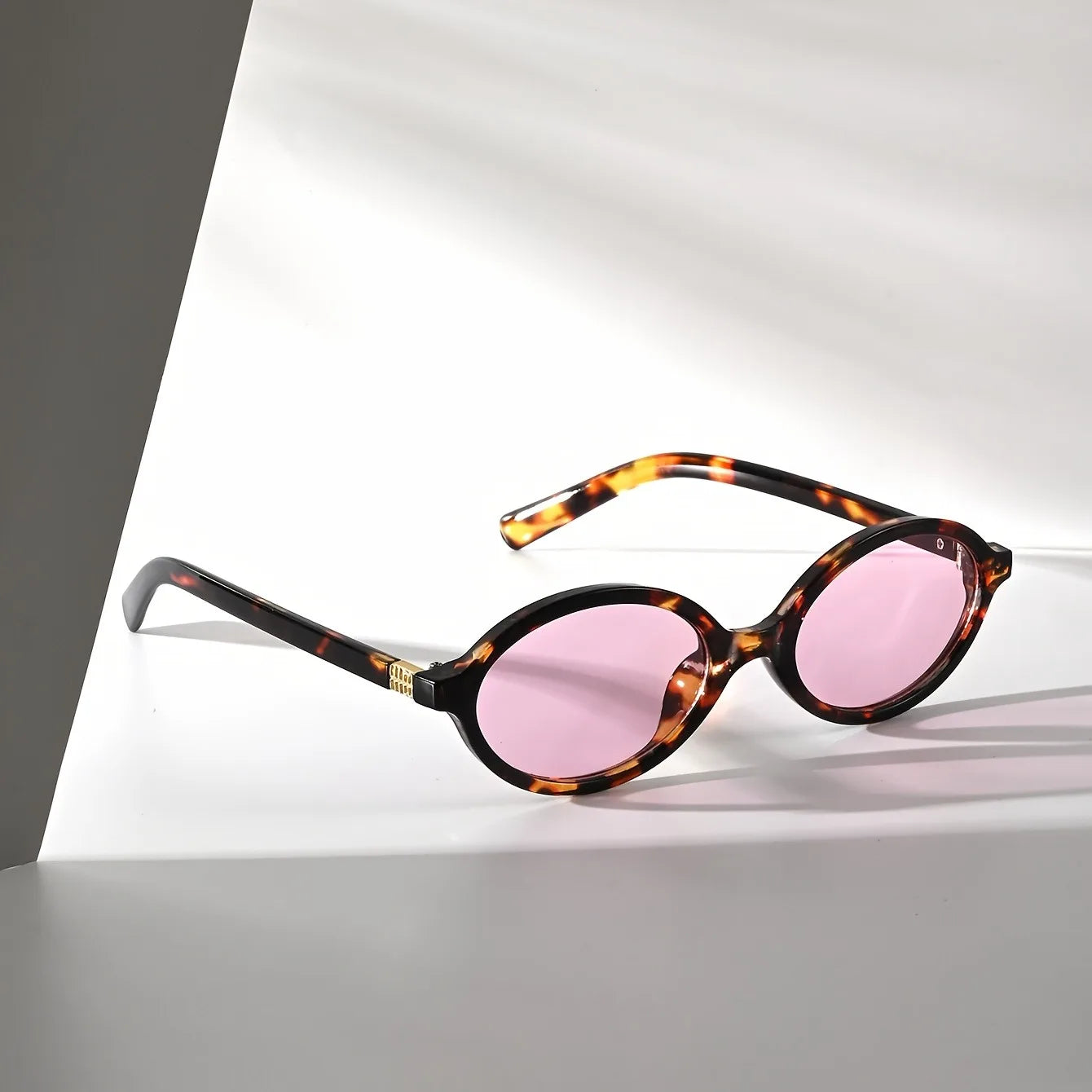 Retro oval PC glasses. Unisex, small-face fit, perfect for everyday indoor use