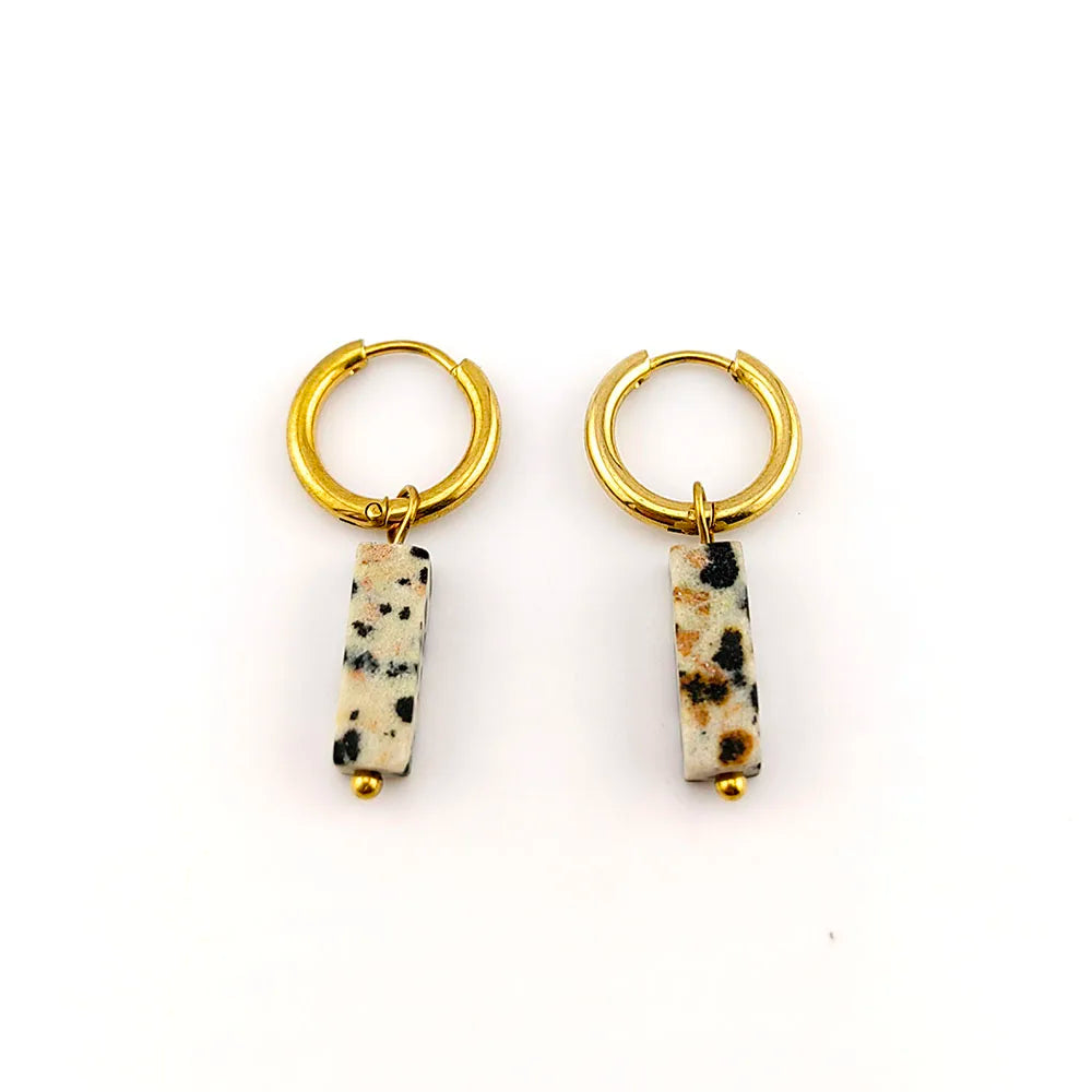 HUIDANG square hoop earrings with natural stones. Elegant design with a refined finish