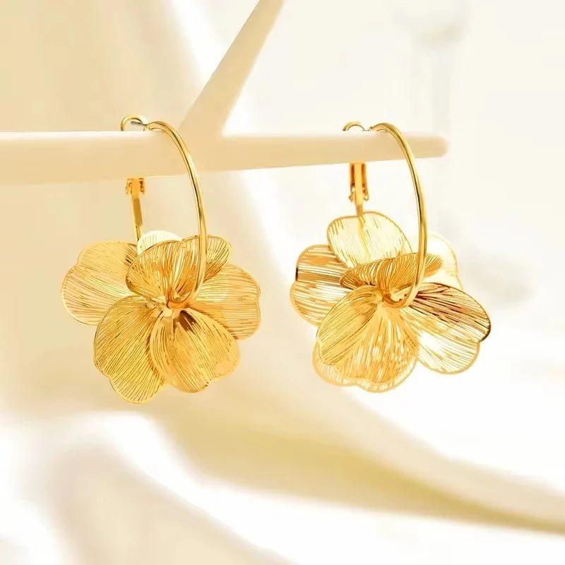 Vintage Gold Butterfly Flower Earrings Wedding & Party Jewelry