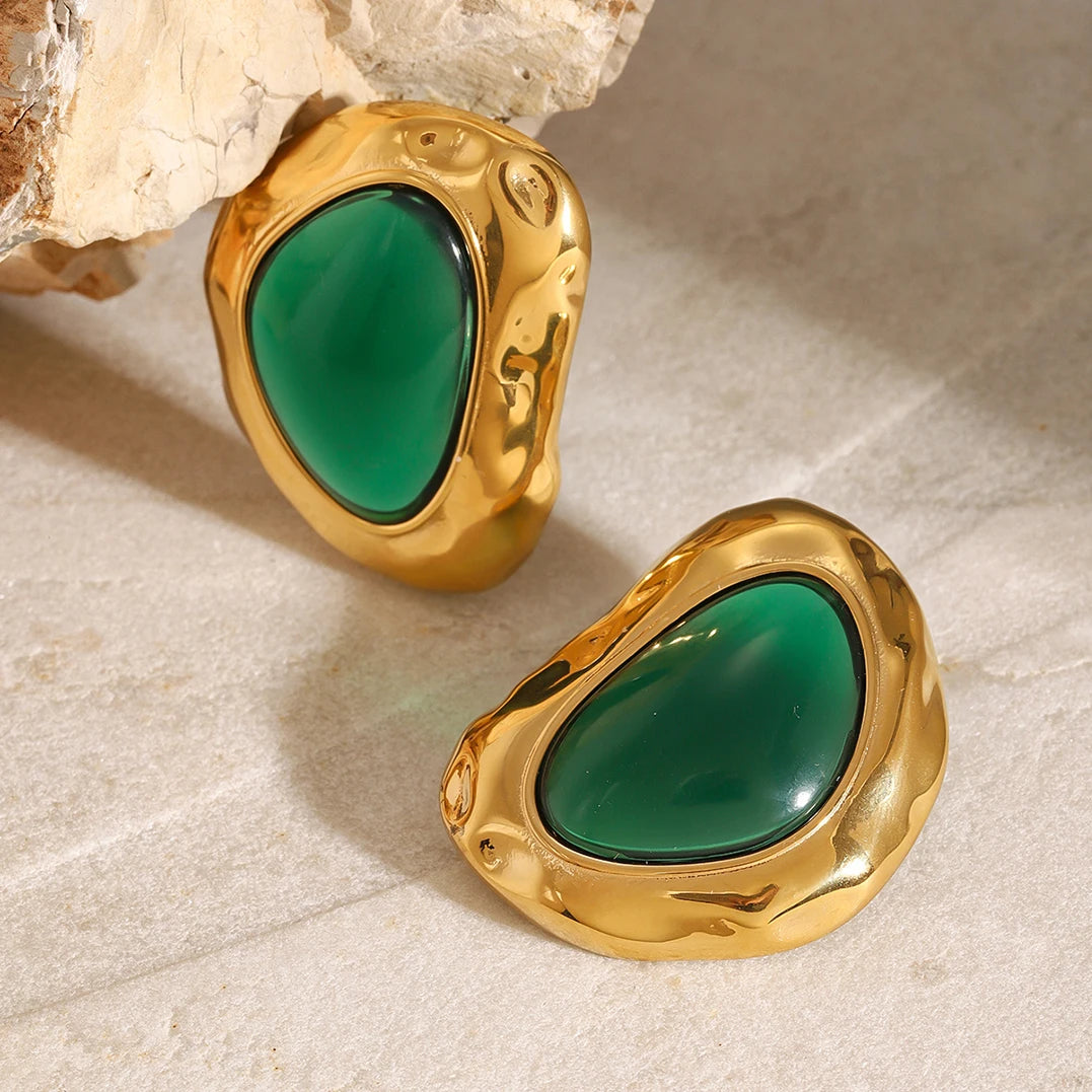 Retro Green Folded Metal Earrings  Bold Statement for Women.