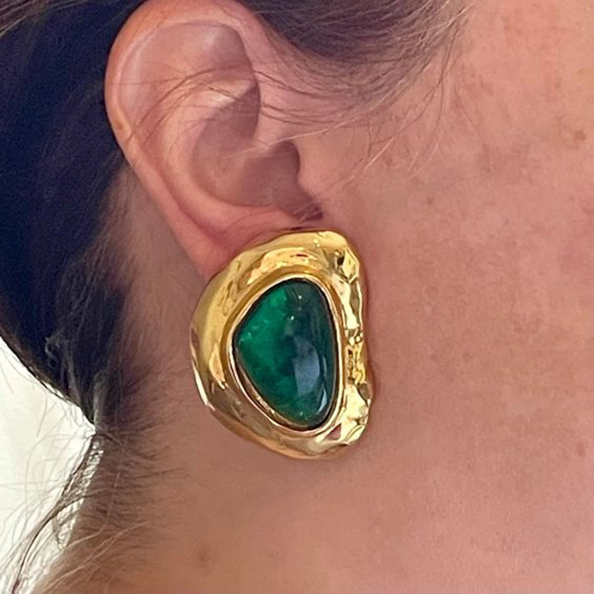 Retro Green Folded Metal Earrings  Bold Statement for Women.