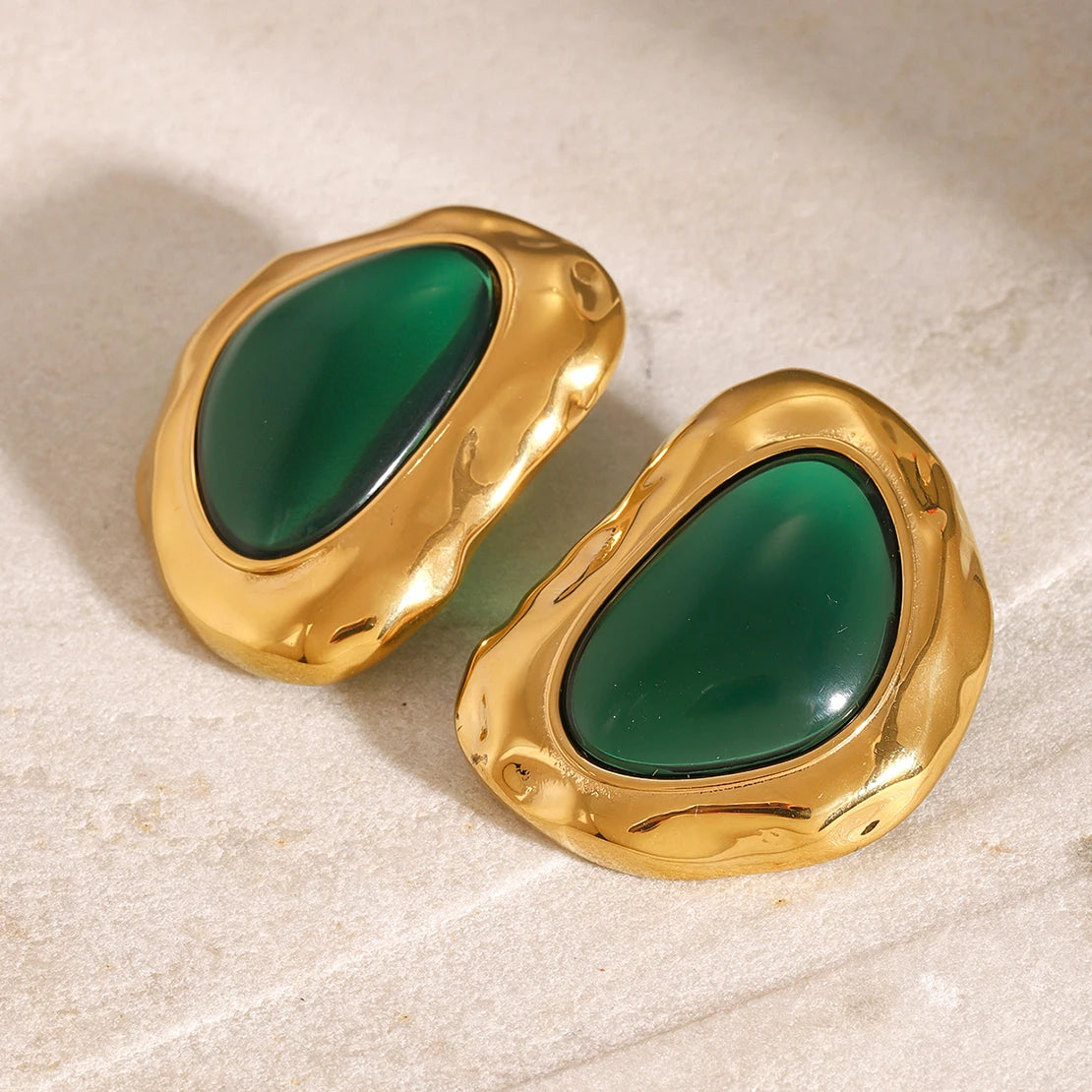 Retro Green Folded Metal Earrings  Bold Statement for Women.