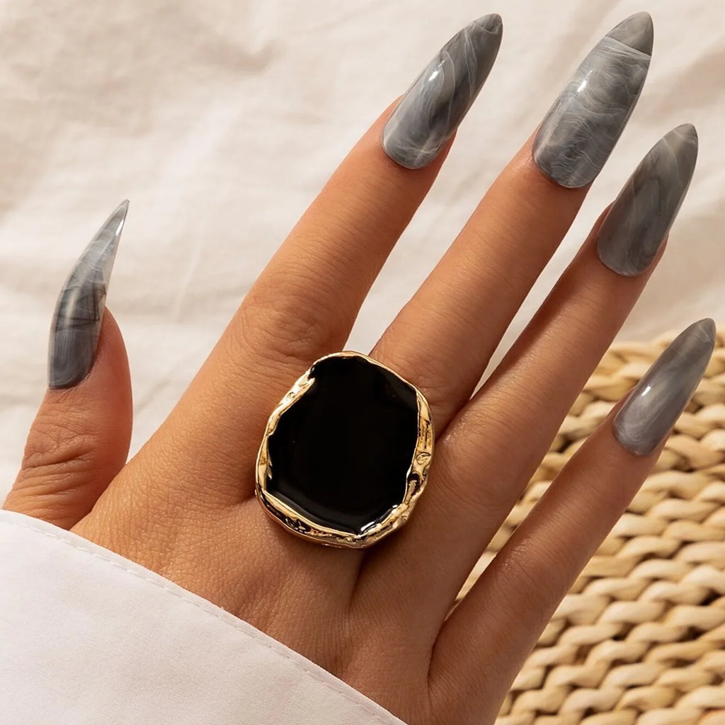 Stylish Bohemian Black Stone Ring – Unisex Fashion